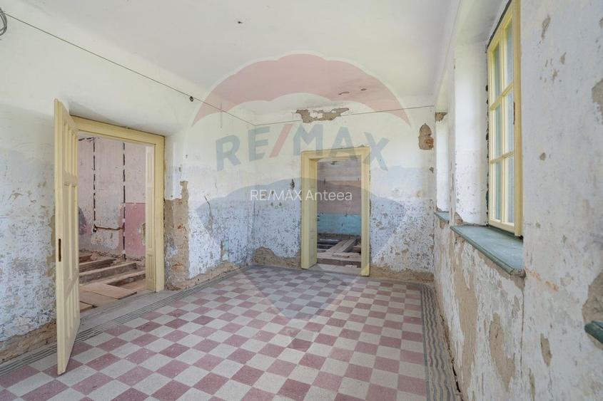 Fostă școală săsească semnată de Fritz Balthes – Bruiu, Sibiu - 5