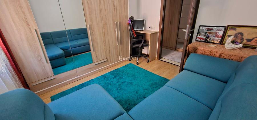 De la proprietar apartament 2 camere decomandat + boxa - 12