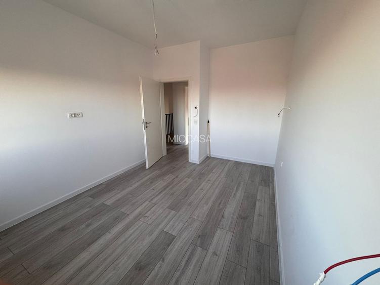 Duplex Nou - Mosnita. 4 camere. la Cheie.  Asfalt. Pozitie excelenta. - 12