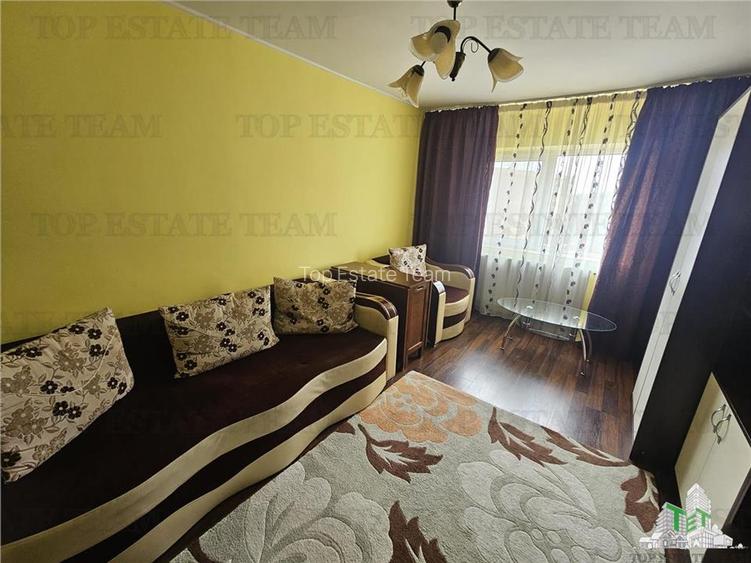 Apartament 2 camere etaj 4/4 curat si luminos - Poarta 6, Constanta - 6