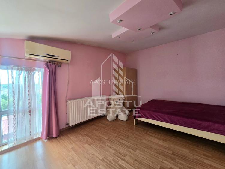Apartament cu 4 camere si 2 bai,  an 2009,  zona Lipovei - 15
