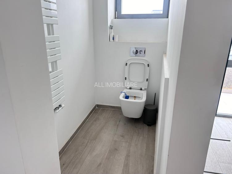 Penthouse spectaculos la malul marii - 6