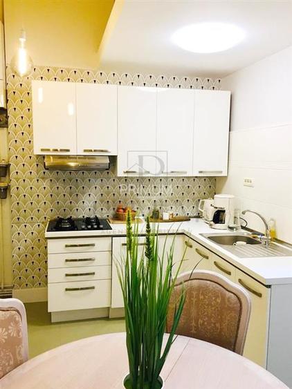 SINAIA - VILA ISTORICA - 4CAM - SPATIOS - INALT - RENOVAT - CENTRALA/AC - ZONA E - 8