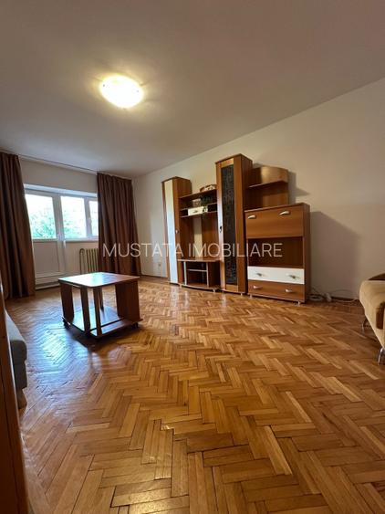 Spatios! Apartament 2 camere, Independentei, etaj 3. - 2
