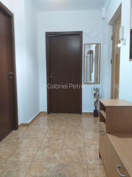 De inchiriat - Apartament cu 2 Camere Decomandat/Sector 3 - 4