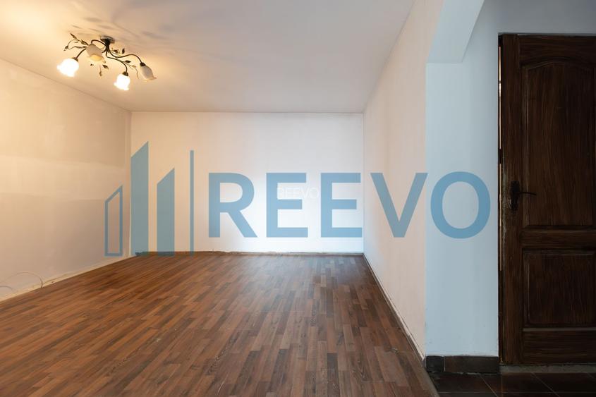 Casă cu Spațiu Comercial in Neamț - 29