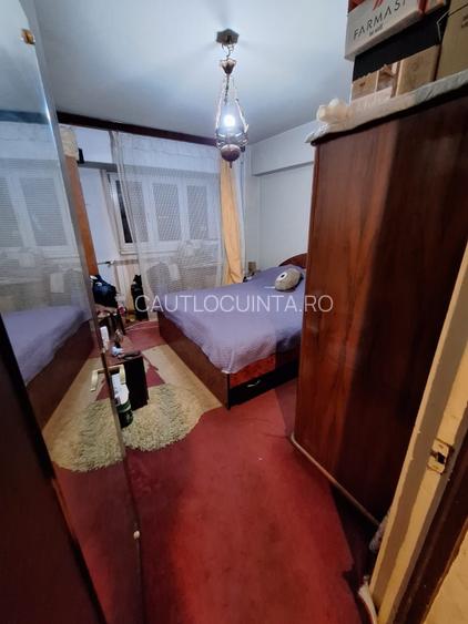 3 Camere | Pacii | Gorjului | Militari | De renovat | metrou 5' - 8