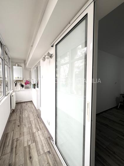 Apartament recent renovat, 3 camere decomandate, etaj 2 din 4, Piata Centrala - 8