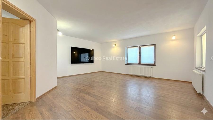 Casă spațioasă cu teren generos de 1200 mp | Zonă de case noi | Tărlungeni - 3