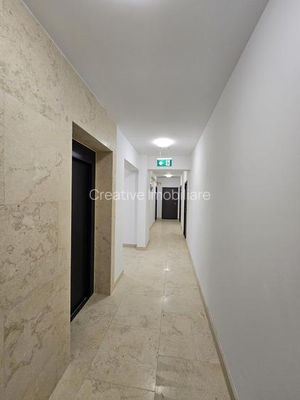 PROPRIETAR: Apartament cu 3 camere și cu 2 băi, complet echipat - intabulat - 18