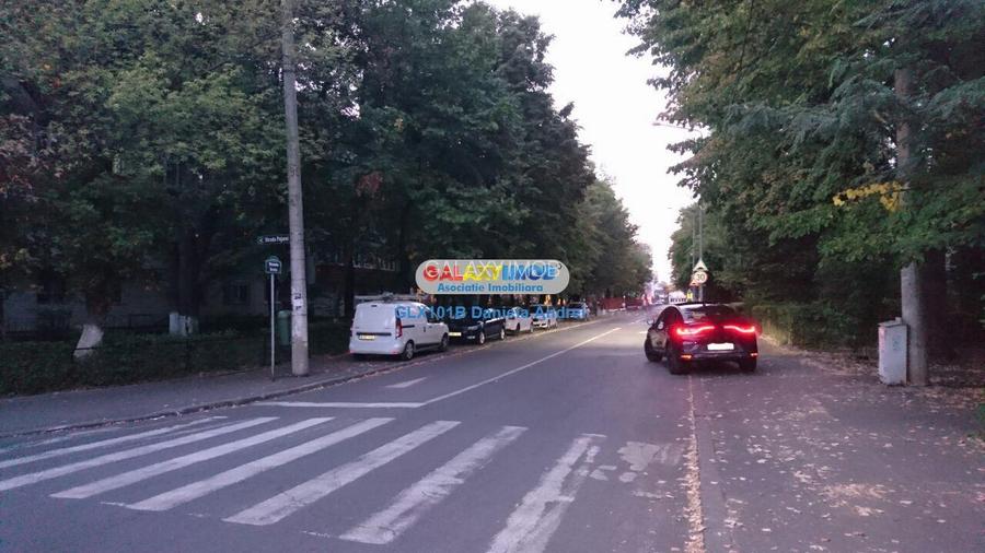 APARTAMENT 3 CAMERE in VILA+GARAJ (la Demisol) - 2