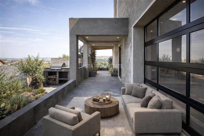 Proprietate unica stil mediteranean, 215mp utili, teren 1000mp, stadiu semifinis - 12