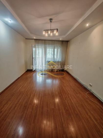 Apartament 3 camere, etaj 2, zona  Ștefan cel Mare - 3