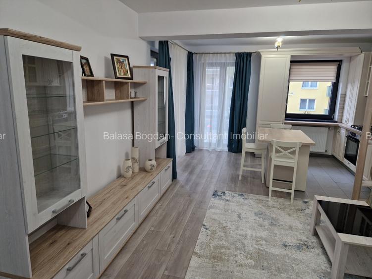 Apartament mobilat nou zona Coresi - 2
