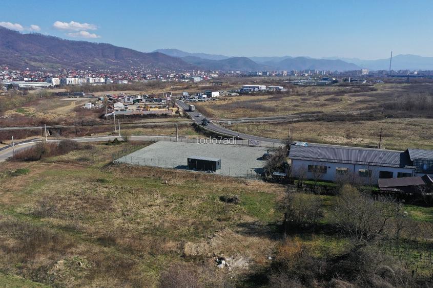 Teren de Inchiriat in zona cu trafic f intens .Legatura de centura - 5