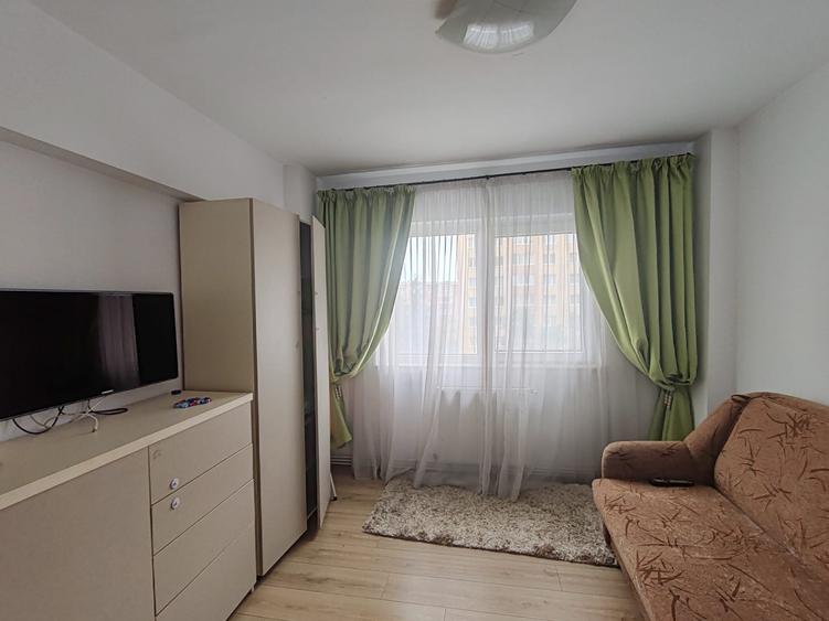 Apartament 3 camere Grivitei