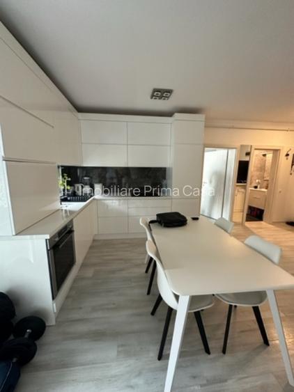 Apartament 2 camere de închiriat, terasă cu jacuzzi,zona Mărul de Aur! - 3