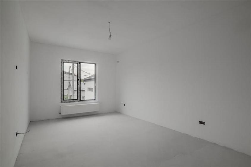 VILA  VOLUNTARI,4 CAMERE,3 BAI,154 MP,TEREN 193 MP
