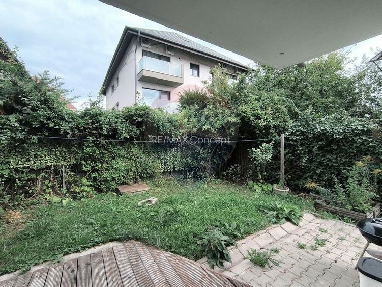 Casă de vanzare - 27