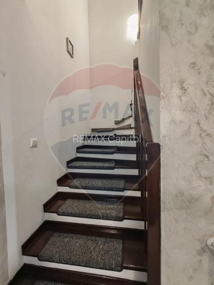 Casă / Vilă cu 4 camere de închiriat - 8