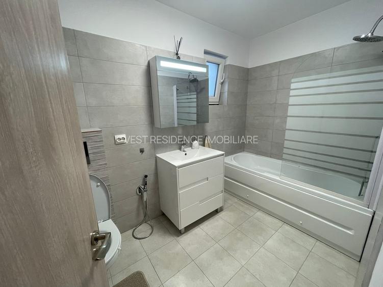 Duplex 4 camere de inchiriat, Str. Parfumului - 4