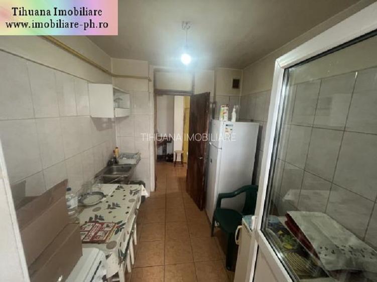 Apartament  3 camere de vanzare : 9 Mai-(Frasinet) - 9