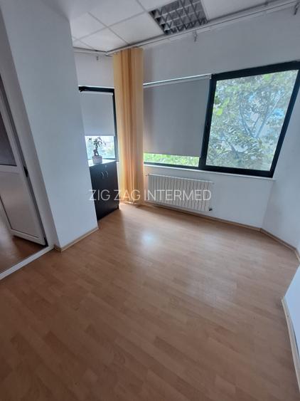 Bd. Mamaia , spatiu IDEAL BIROURI, 43 mp. - 7