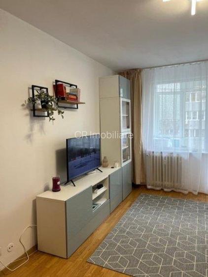 Garsoniera metroul Dristor/ Bloc Mixt - 6