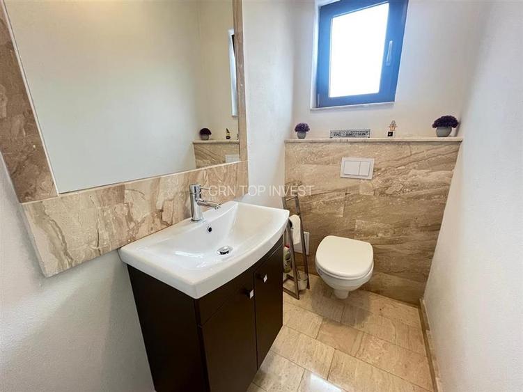 Apartament modern 3 camere 2 bai terasa si parcare zona Brana - 12