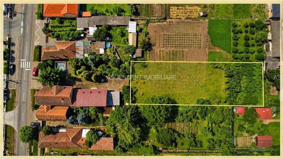 Pretios teren intravilan 1.409 mp, livada, utilitati,rezidential/ comercial, zon - 4