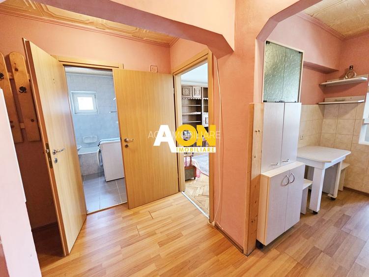 Garsoniera mobilata, utilata, 30 mp utili, boxa, etaj 2, Cetate - 4