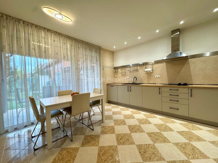 Vila 6 camere, complex rezidential cu piscina, Erou Iancu Nicolae - 9