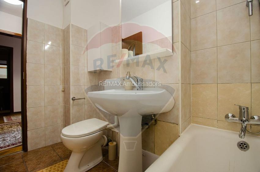 3 camere - 2 bai - 470€ - 0% Comision - Decomandat - 13