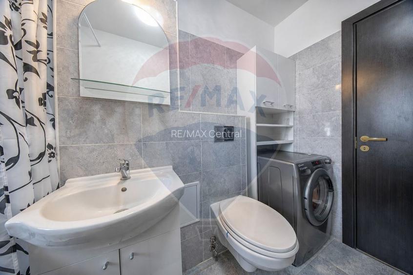 Apartament cu 2 camere de vânzare cu loc de parcare, Subcetate - 10