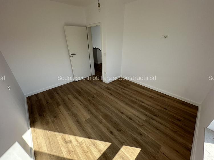 Duplex despartit prin spatiu tehnic - 20