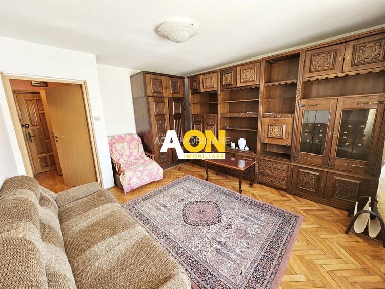 Garsoniera mobilata, utilata, 30 mp utili, boxa, etaj 2, Cetate - 2