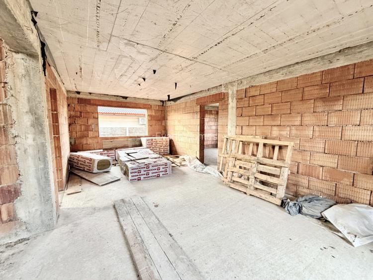 Casa individuala de 183 mp utili la rosu - Ianova - 4