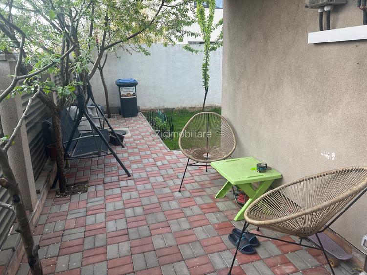 Vilă duplex Domnești, 5 camere, 120 mp utili, teren 165 mp, fotovoltaice, parcar - 2