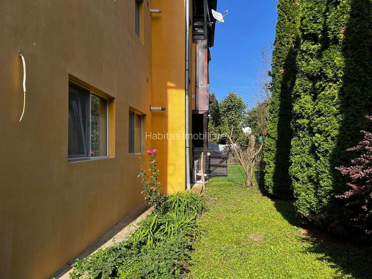 3 camere in bloc tip vila si curte, parcare 2 masini - 15