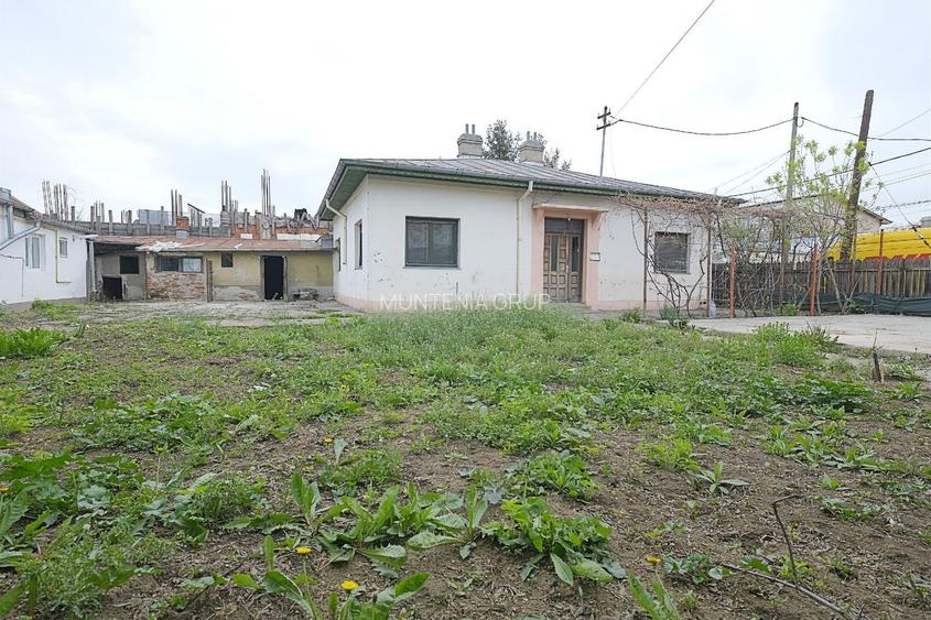 RAHOVA - Str. Muntii Carpati, imobil casa si teren 580 mp. cu pozitie de colt - 7