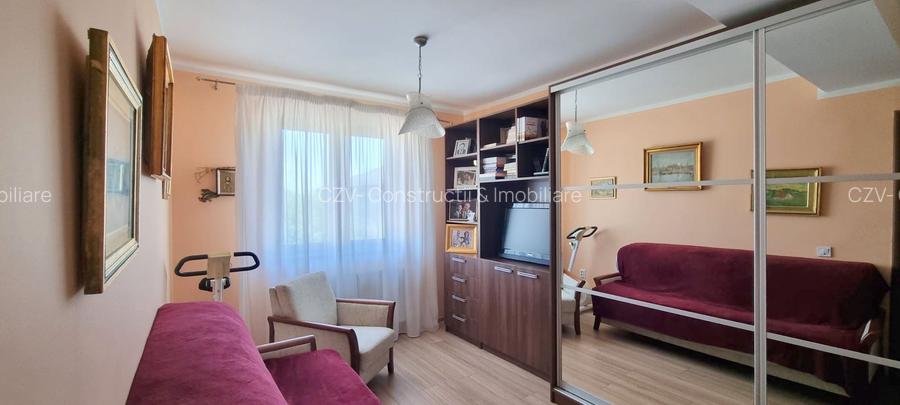 Vila la cheie cu grădină- sector 5 - 10