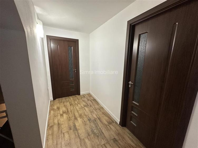 Casa ultracentral 6 camere parter + etaj - 14