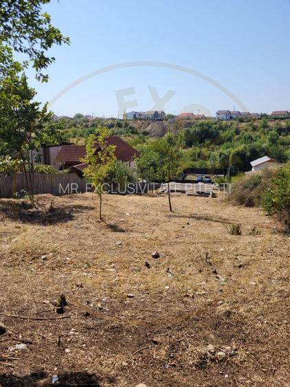 Teren intravilan Pitesti - langa liceul Odobescu - 1083 mp, demisol executat - 5