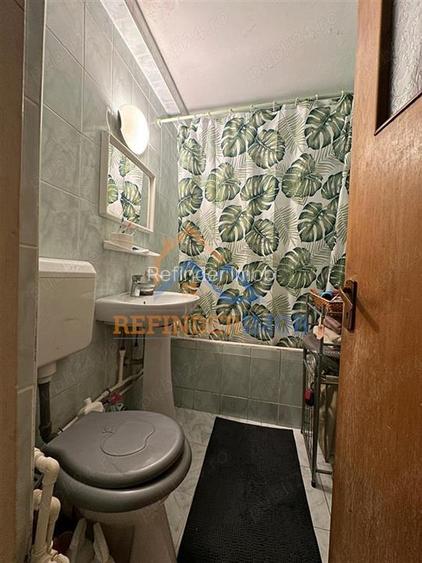 Apartament de vanzare cu 3 camere, zona Dristor - 5