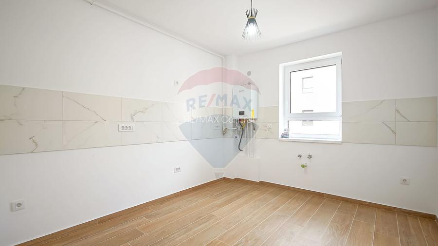 Garsoniera de închiriat. Tractorul - 4