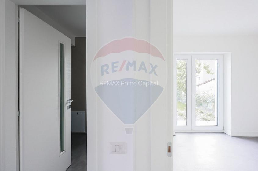 De închiriat casă renovată 2023, 5 camere, pericentral - 56