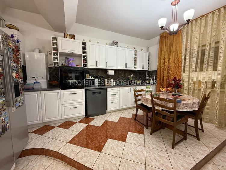 Vila Individuala Metrou la 5 minute Distanta - 2