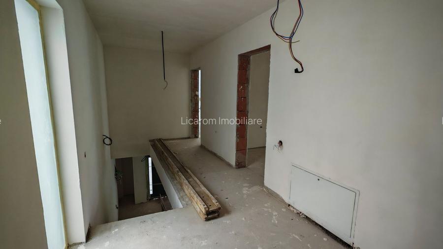 Vila LUX Parter+Etaj(stil mediteranean) in Stupini zona Plugarilor - 12