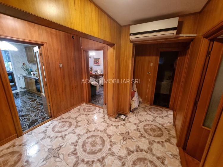 Faleza nord unirii-apartament 4 camere decomandat - 17