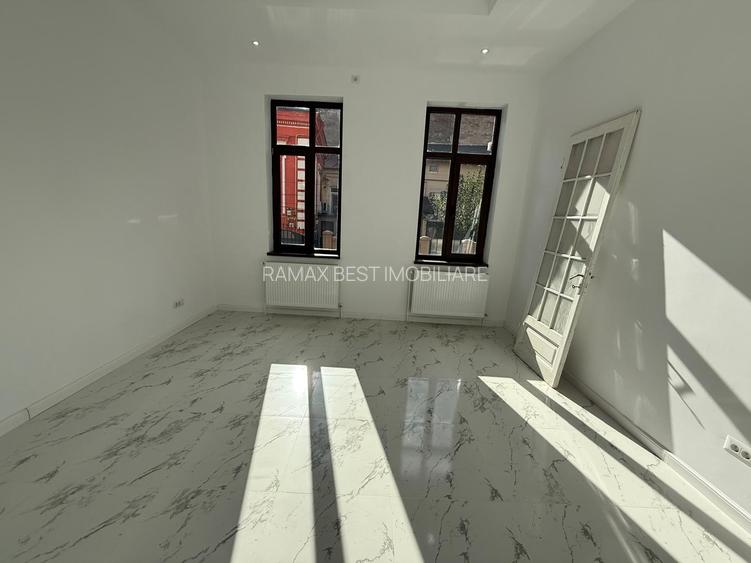 Unirii - Palatul Parlamentului - Manastirea Antim- - 2